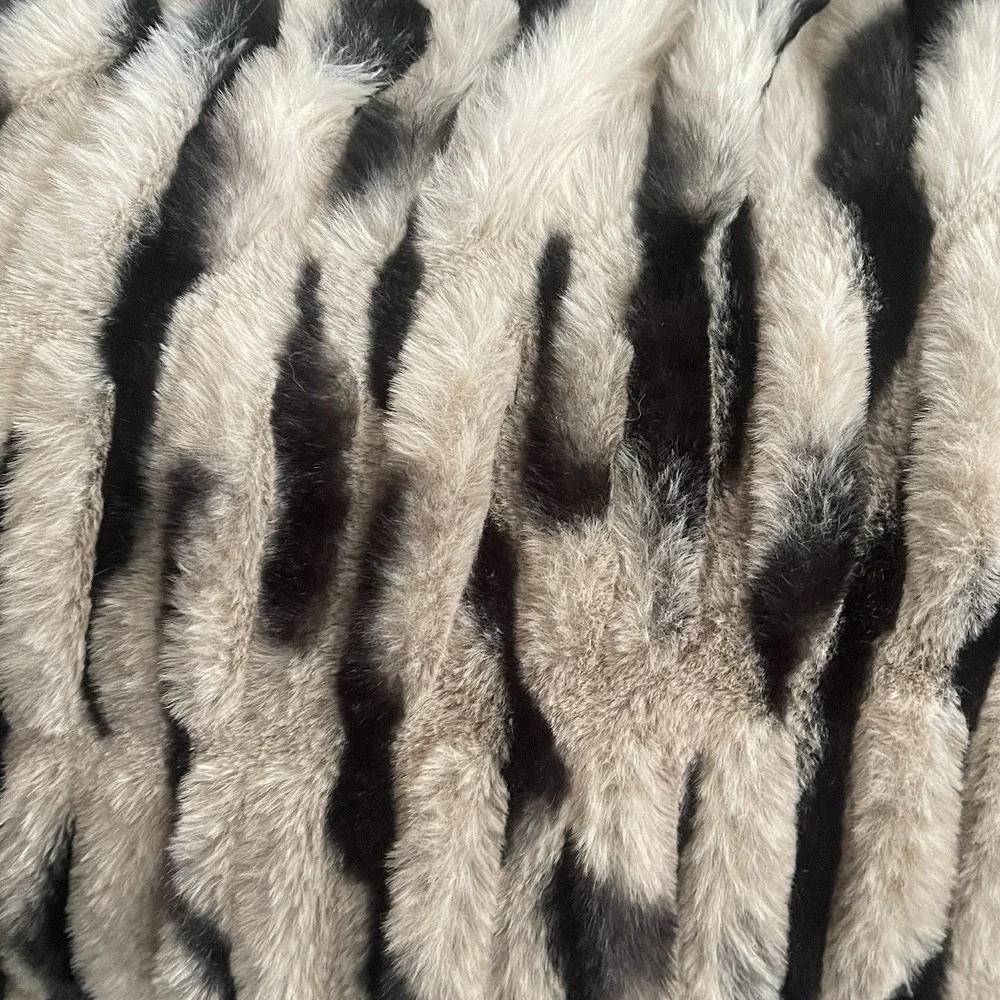 2 Set Pair Lola Blanket Square Throw 18